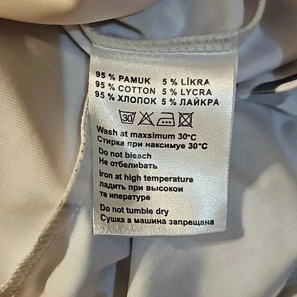 Dolce & Gabbana Mickey Mouse Pencil Skirt - Picture 4 of 4